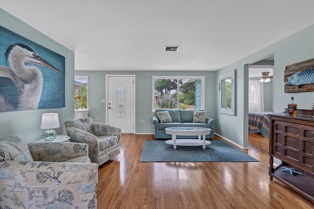 401 LEACH STREET, ENGLEWOOD, FL — photo 4 of 30