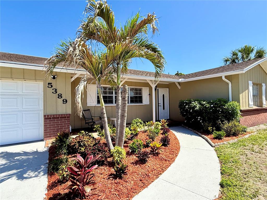 5389 FOXWOOD DRIVE