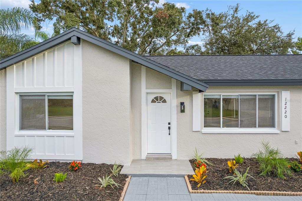 12220 MEADOWBROOK LANE, HUDSON, FL — photo 5 of 30