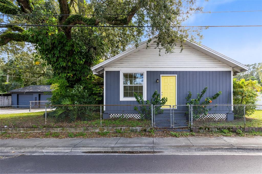 701 E 25TH STREET