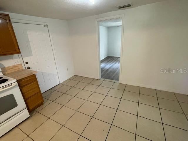 4009 N CENTRAL AVENUE, TAMPA, FL — photo 4 of 17