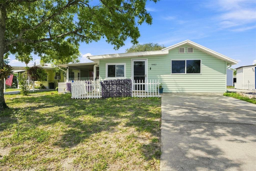 9483 GRAY FOX DRIVE
