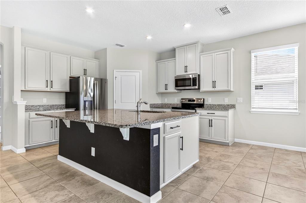 2304 TUDOR ROSE DRIVE, SANFORD, FL — photo 5 of 30