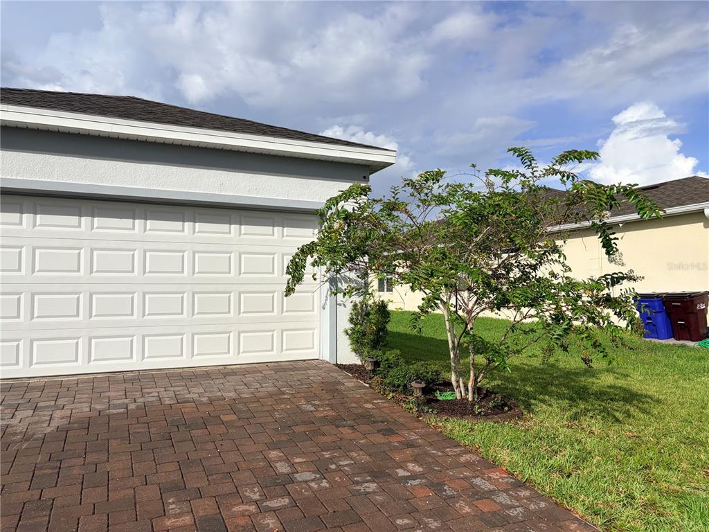 2723 SUMMER RETREAT LANE, KISSIMMEE, FL — photo 2 of 30