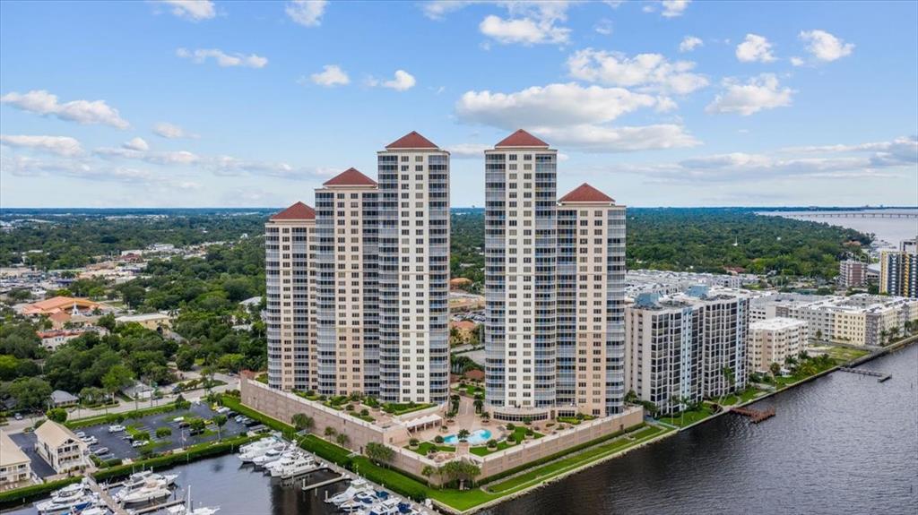 2104 W 1ST STREET UNIT 1402