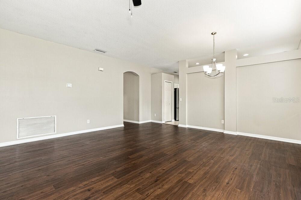7936 TERRACE RIDGE DRIVE, TEMPLE TERRACE, FL — photo 4 of 16