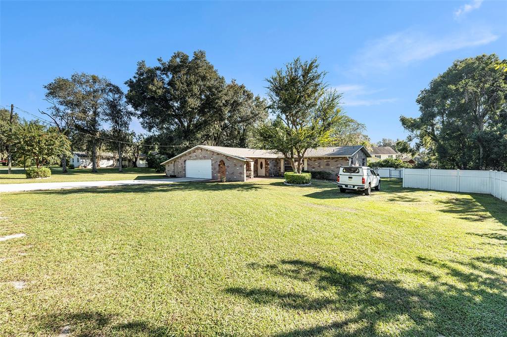 11918 ORANGEWOOD DRIVE