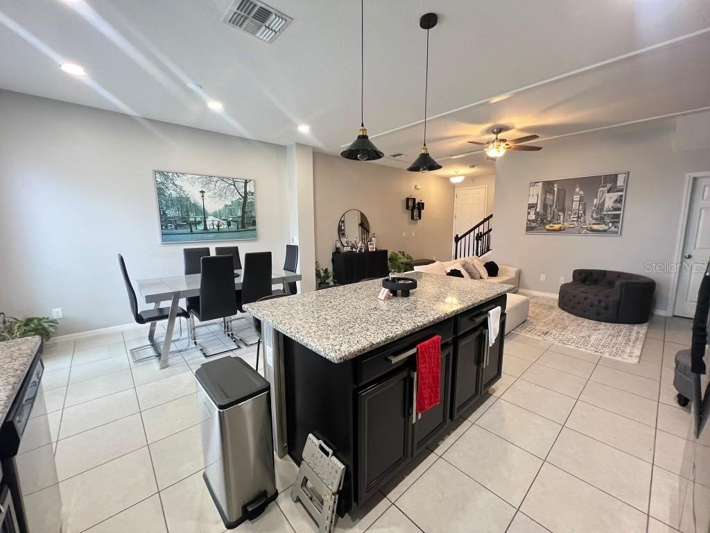 2384 SEDGE GRASS WAY, ORLANDO, FL — photo 2 of 30