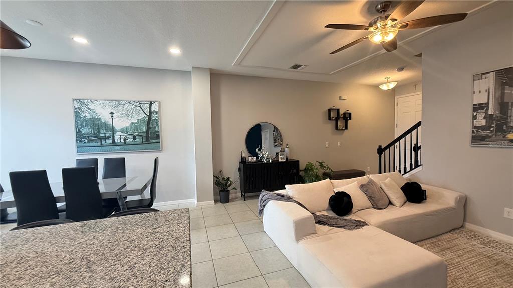 2384 SEDGE GRASS WAY, ORLANDO, FL — photo 3 of 30