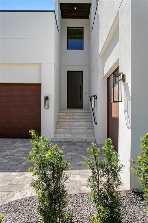 403 S BARBARA LANE, TAMPA, FL — photo 3 of 30