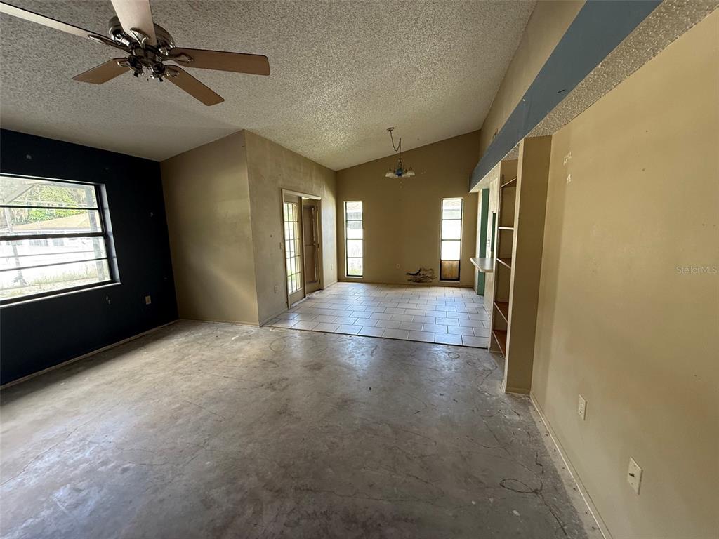 8835 ARUBA LANE, PORT RICHEY, FL — photo 5 of 14