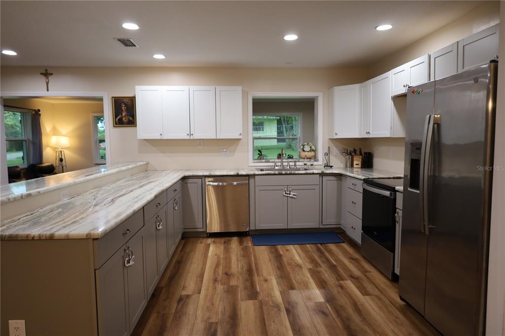6179 FABER DRIVE, BROOKSVILLE, FL — photo 5 of 18