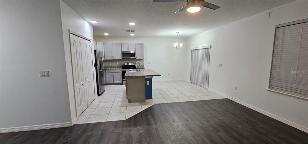 618 JAMES COURT, KISSIMMEE, FL — photo 5 of 13