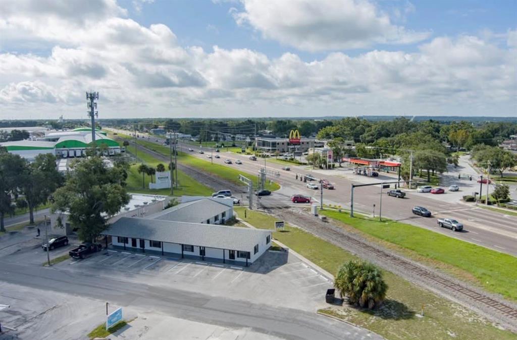 1517 COMMERCIAL PARK DRIVE, LAKELAND, FL — photo 2 of 10