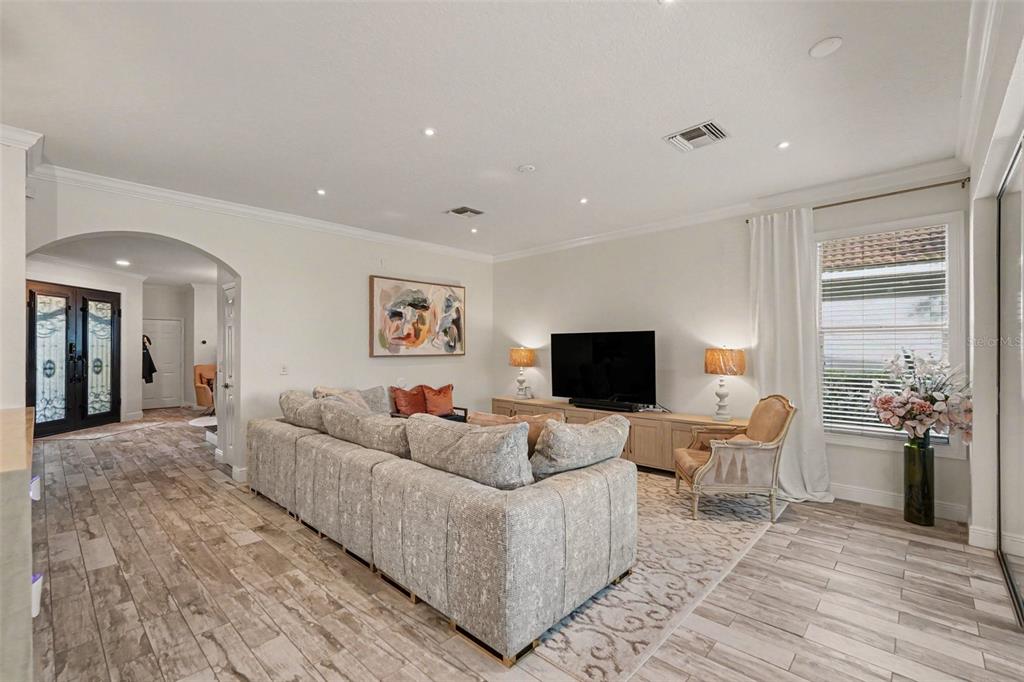 10875 CORY LAKE DRIVE, TAMPA, FL — photo 4 of 30