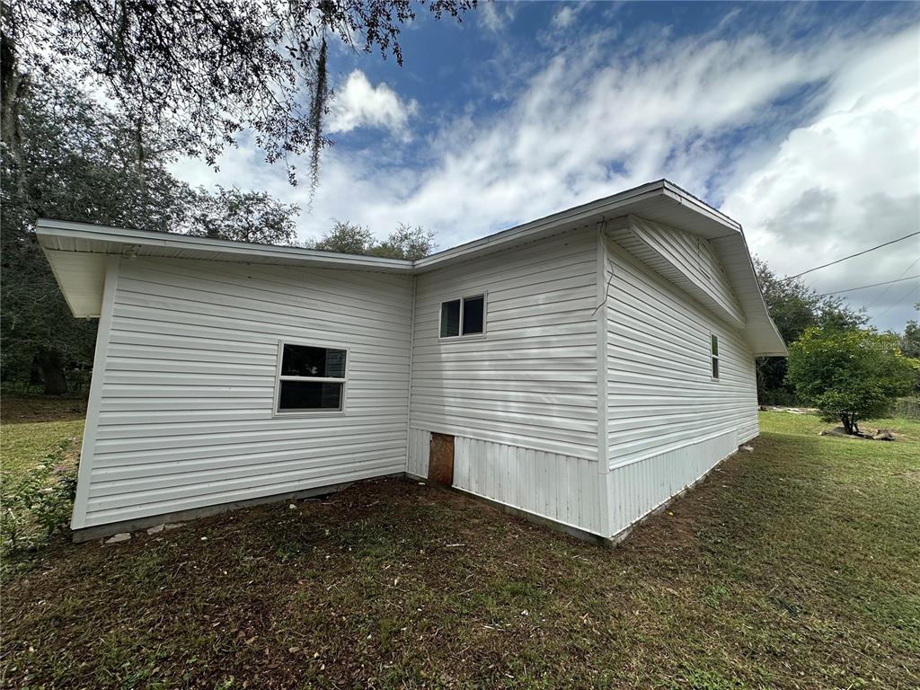 17405 NE 38TH LANE ROAD