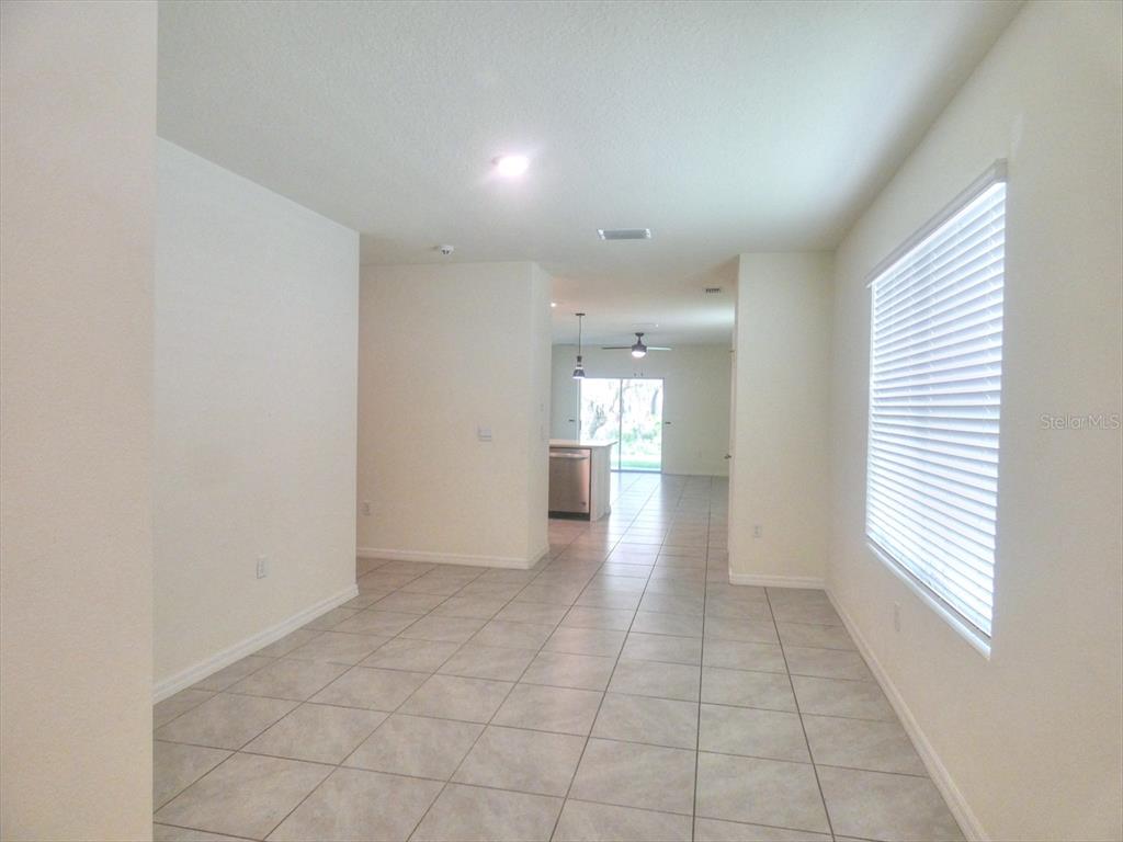 17014 OVAL RUM DRIVE, WIMAUMA, FL — photo 4 of 30