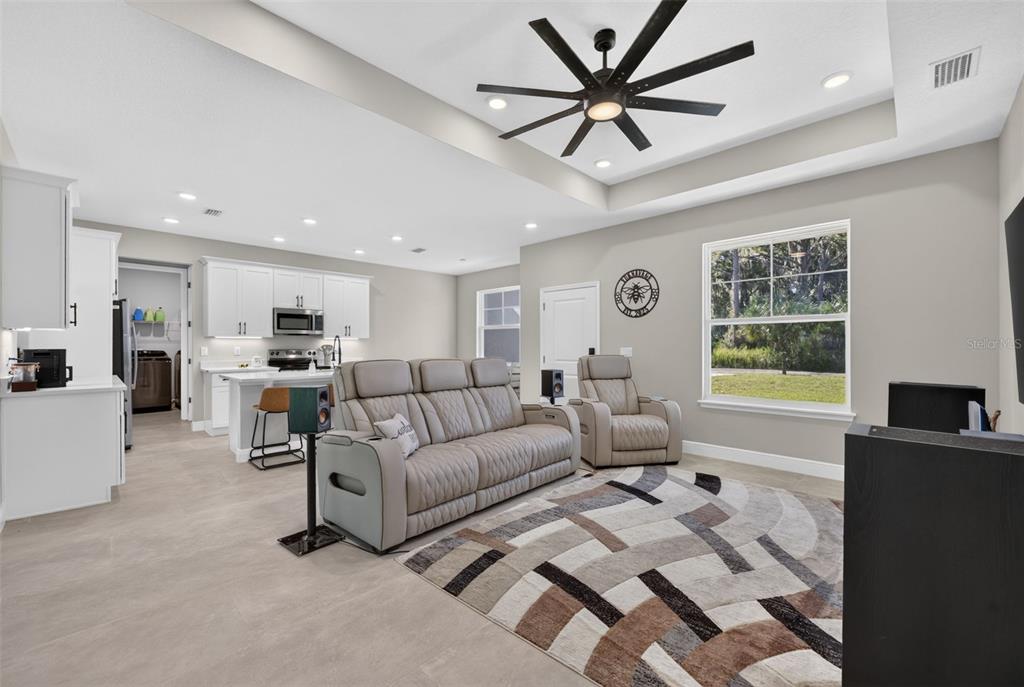 1360 JAYCE COURT, GENEVA, FL — photo 4 of 19