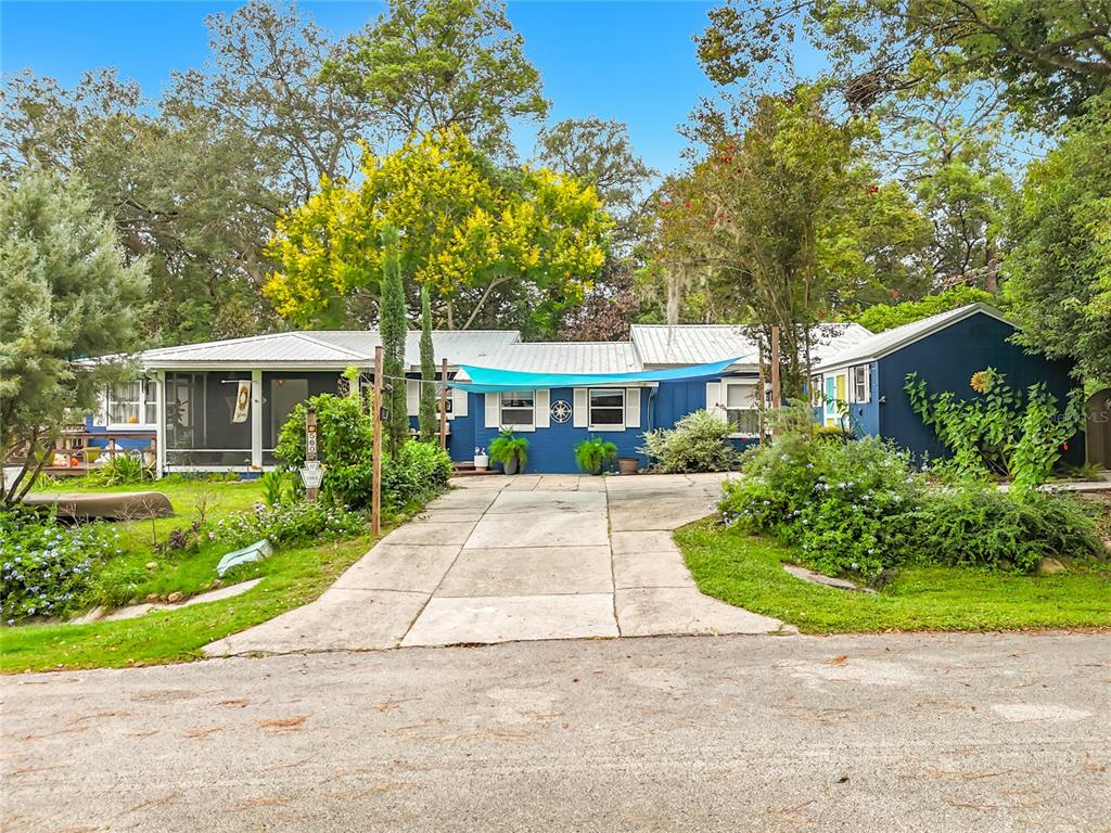 560 LIVE OAK AVENUE, KEYSTONE HEIGHTS, FL — photo 2 of 30