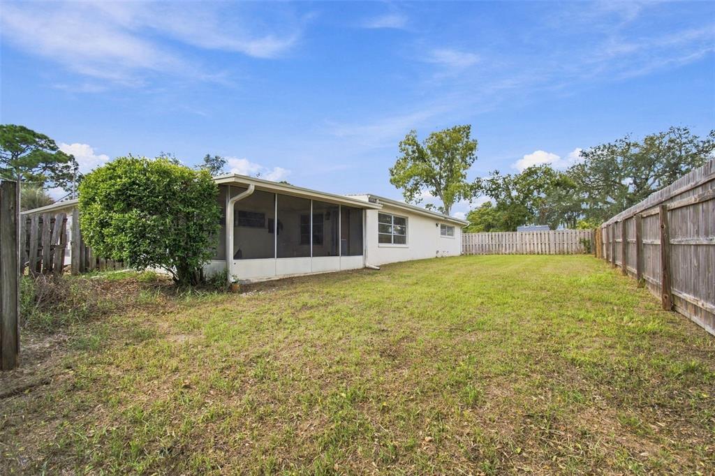 7400 HIAWATHA PARKWAY, SPRING HILL, FL — photo 5 of 26