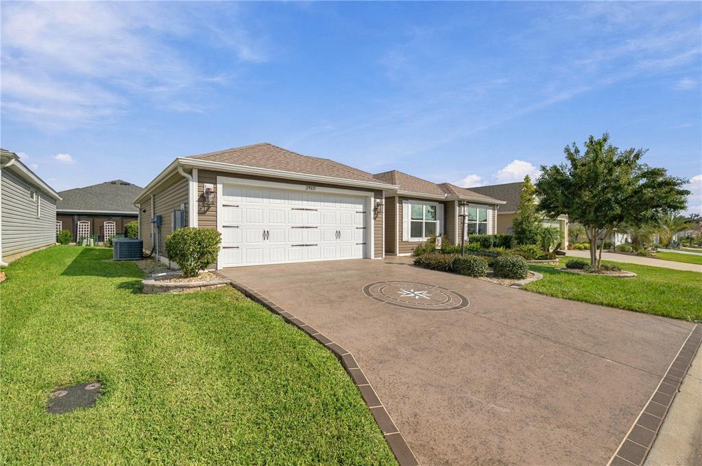 2505 DREW CIRCLE, THE VILLAGES, FL — photo 2 of 44