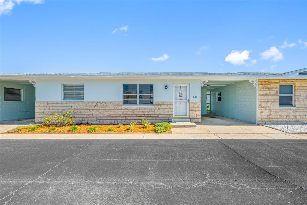 12400 PARK BLVD UNIT 623