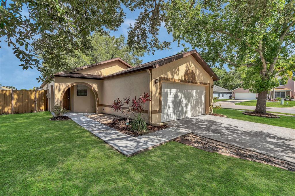 2935 CANOE CIRCLE