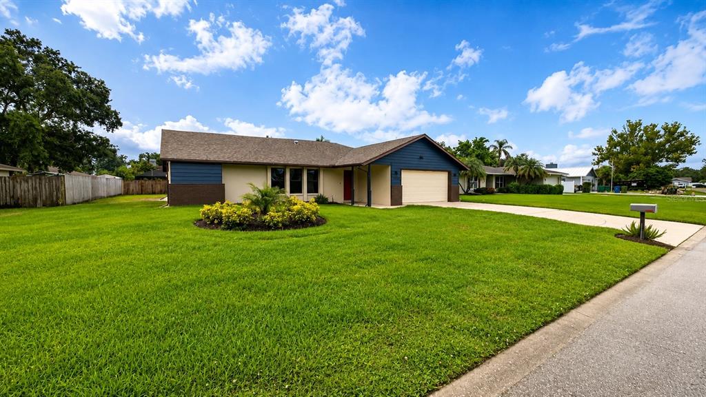 1526 GEORGETOWNE LANE