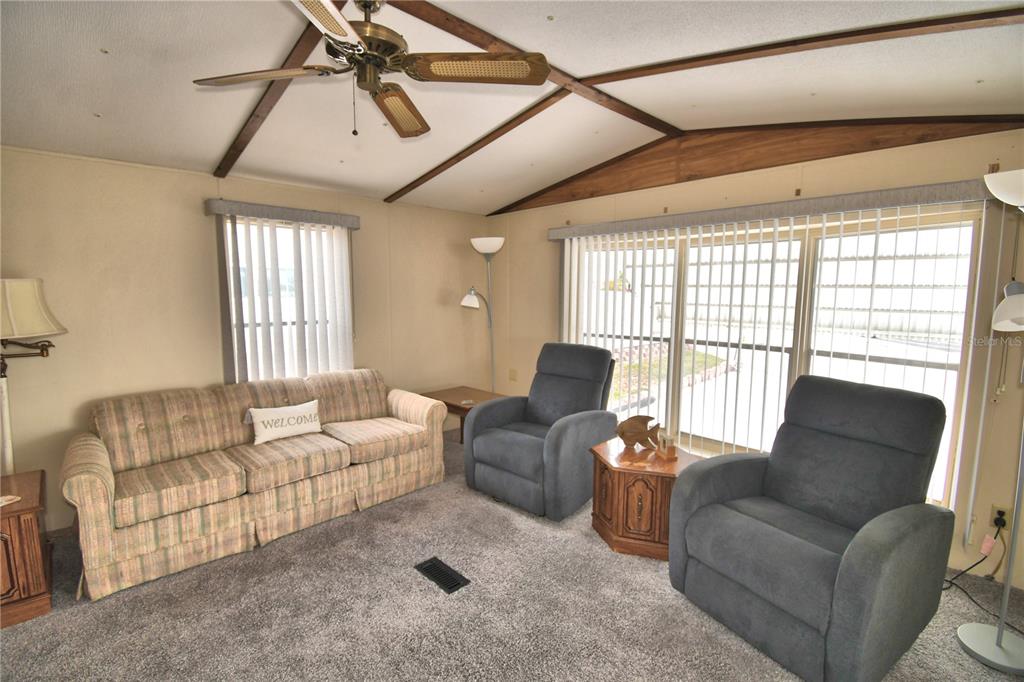 251 PATTERSON ROAD UNIT D4, HAINES CITY, FL — photo 4 of 40