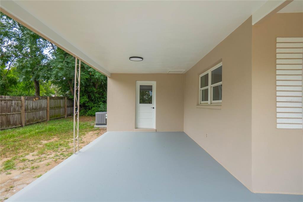 8 S OSCEOLA STREET, BEVERLY HILLS, FL — photo 3 of 27