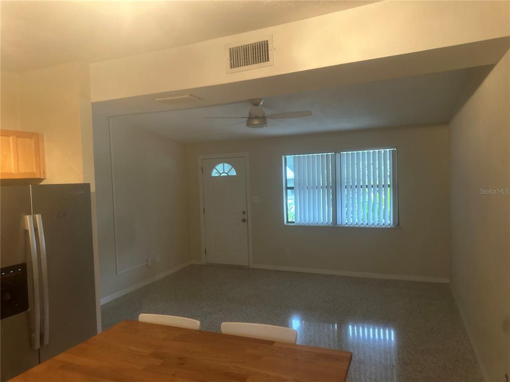 4702 CRONIN DRIVE, SARASOTA, FL — photo 3 of 11