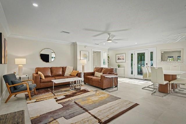 2553 E PAULSTAN COURT, SARASOTA, FL — photo 4 of 30
