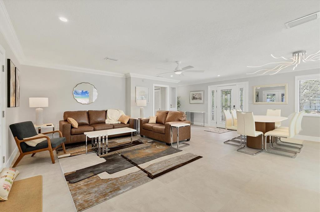 2553 E PAULSTAN COURT, SARASOTA, FL — photo 5 of 30