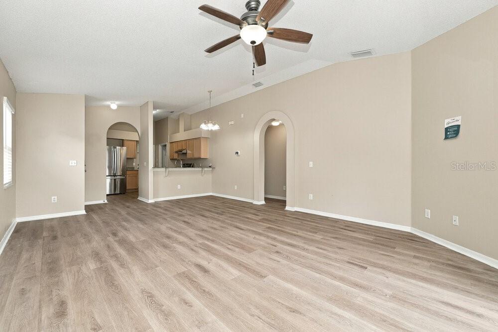 12914 FIELDMOOR COURT, RIVERVIEW, FL — photo 4 of 16
