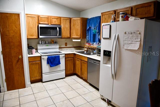 514 SEAN COURT, APOPKA, FL — photo 4 of 10