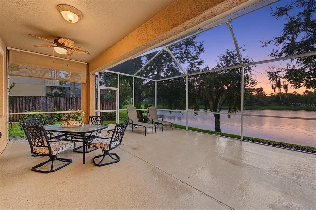 8417 FENWICK AVENUE, TAMPA, FL — photo 3 of 30