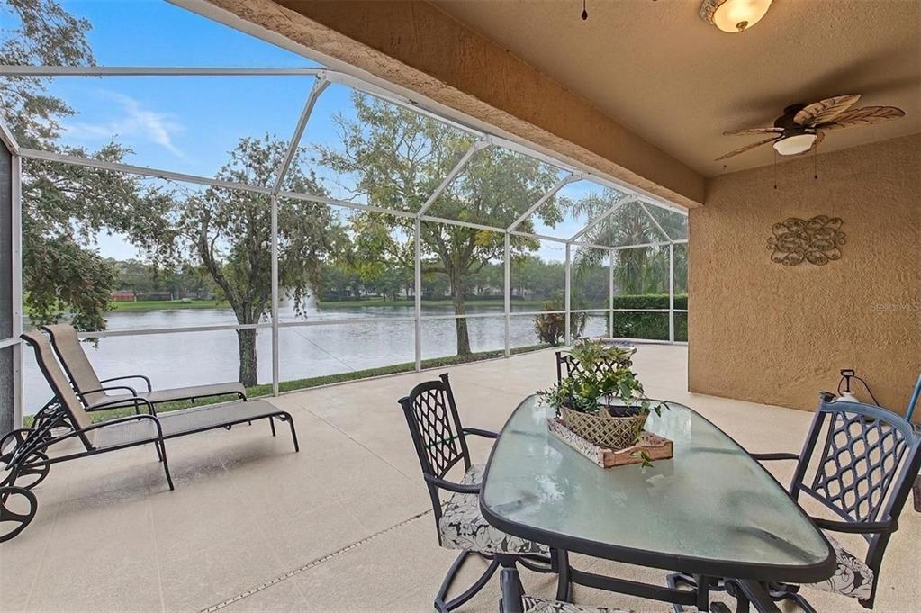 8417 FENWICK AVENUE, TAMPA, FL — photo 4 of 30