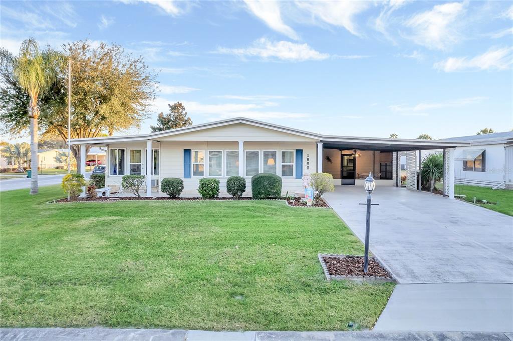 1690 NASSAU CIRCLE