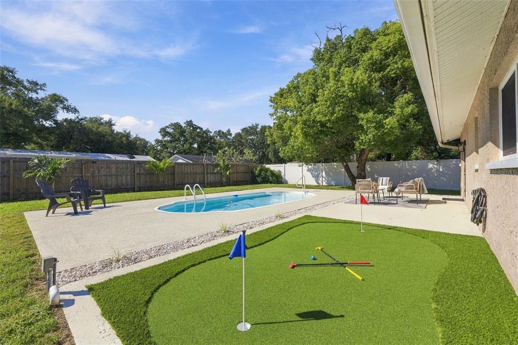 1613 GREENWOOD DRIVE, DUNEDIN, FL — photo 2 of 35