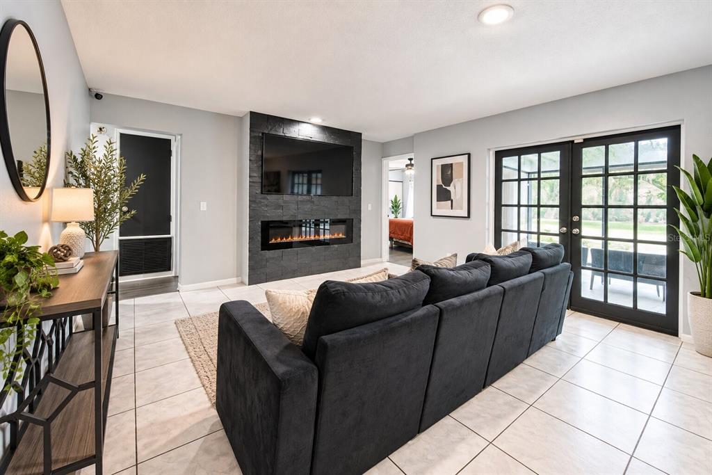 7802 RIVER RIDGE DRIVE, TEMPLE TERRACE, FL — photo 4 of 19