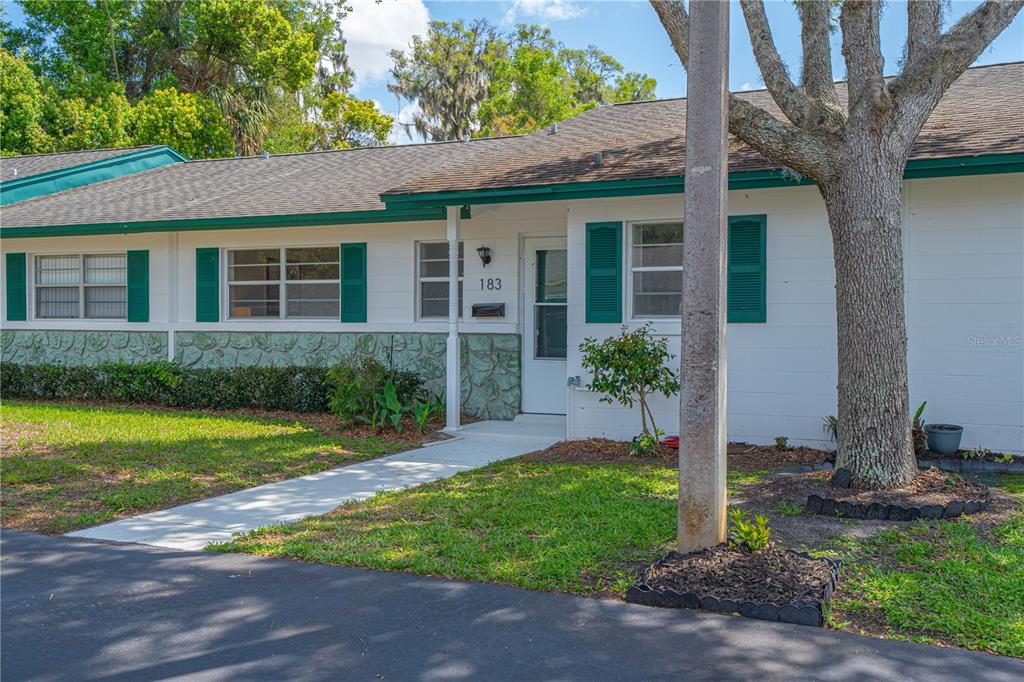183 N HILL AVENUE UNIT 90