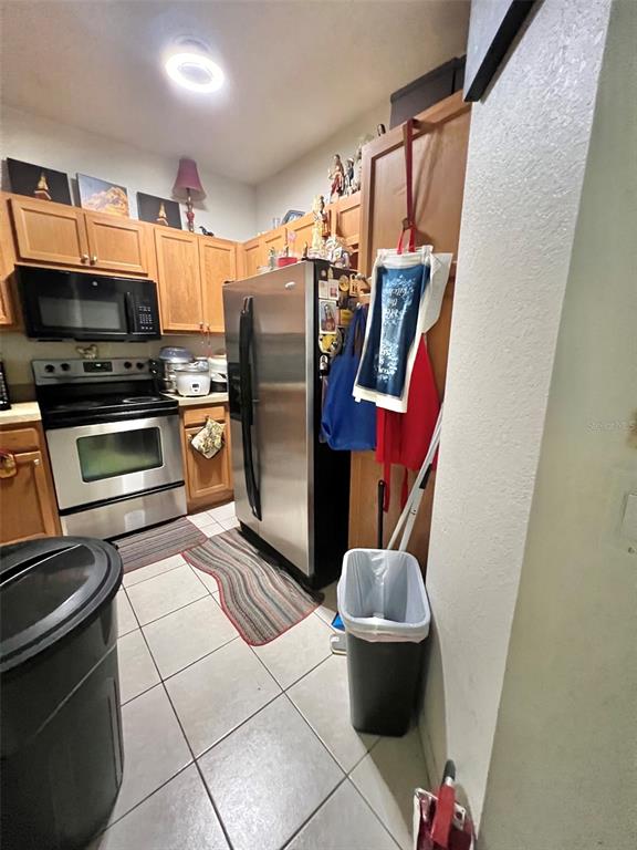 2388 GRAND CENTRAL PARKWAY UNIT 2, ORLANDO, FL — photo 3 of 8