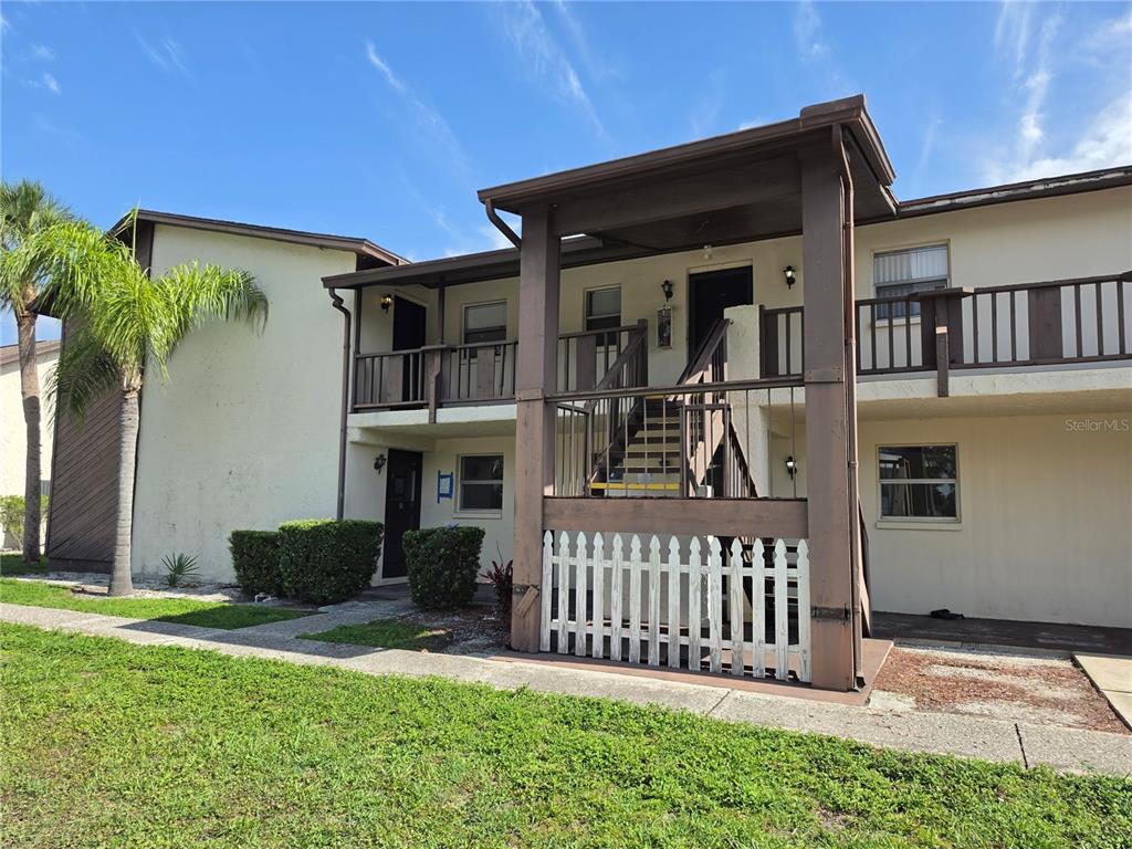 5521 BAY BOULEVARD UNIT 102