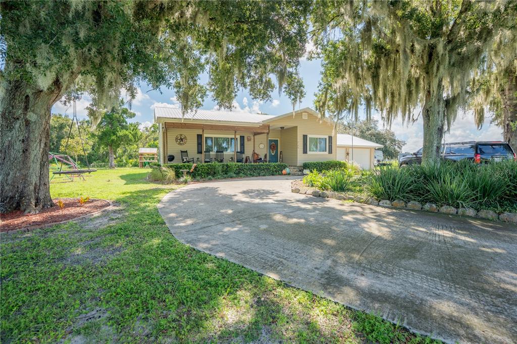 2124 FOX RUN LANE, LAKE WALES, FL — photo 2 of 30