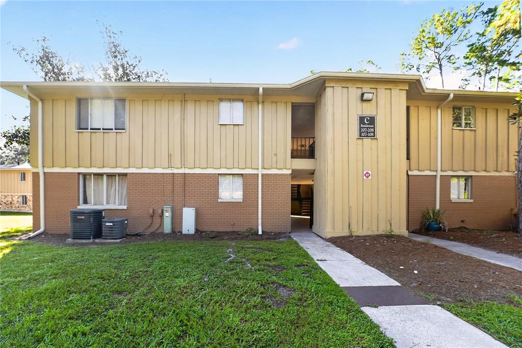 507 NW 39TH ROAD UNIT 107