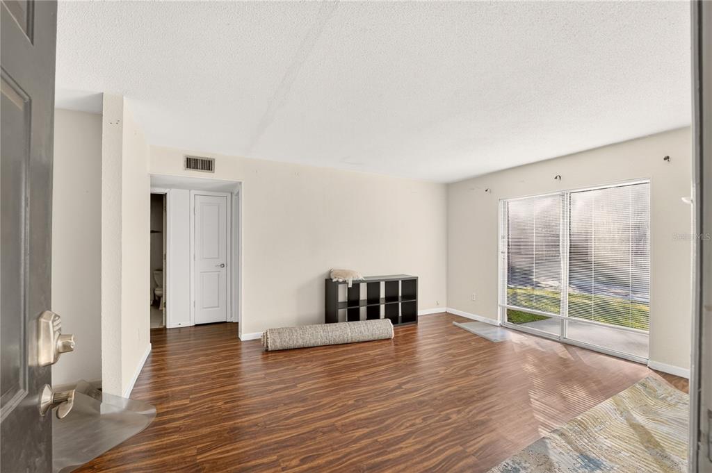 507 NW 39TH ROAD UNIT 107, GAINESVILLE, FL — photo 4 of 21