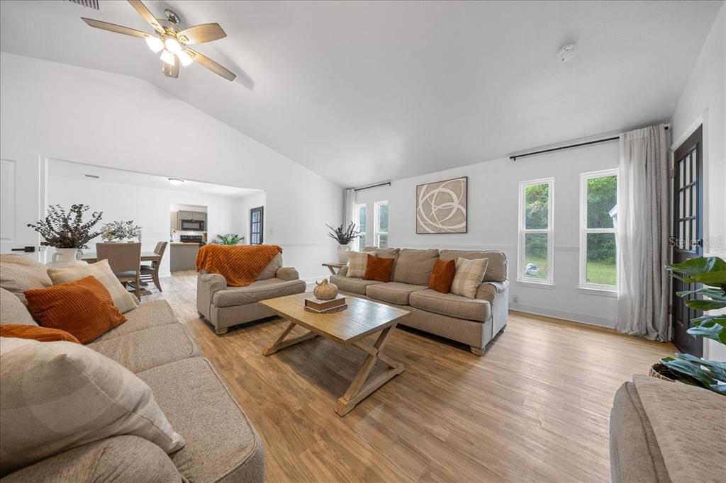 14871 SE 41ST COURT, SUMMERFIELD, FL — photo 4 of 30