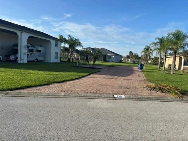 712 TEABERRY TRAIL, POLK CITY, FL — photo 3 of 15