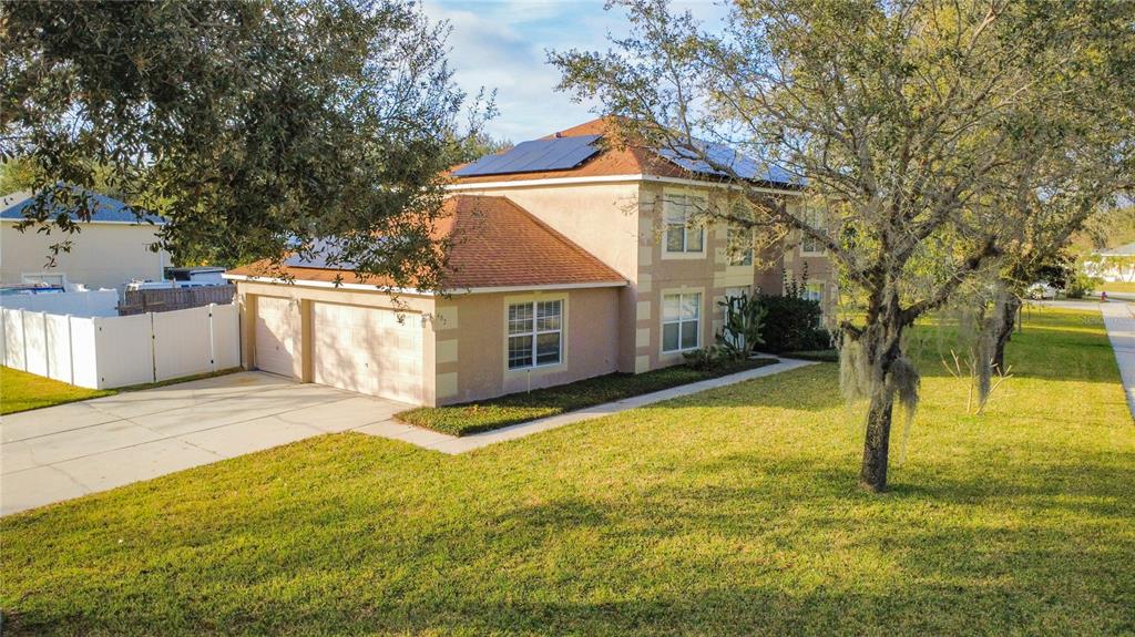 402 YEARLING COVE LOOP