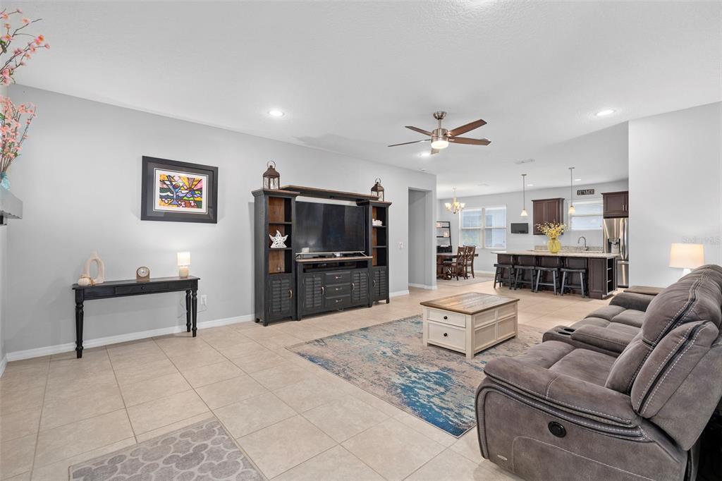 593 KISTLER CIRCLE, CLERMONT, FL — photo 5 of 30